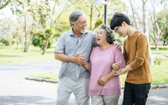 父母美国旅游探亲最佳保险